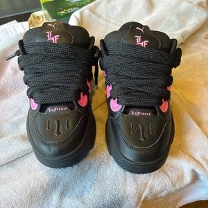 Puma Kids Black and Pink Sneakers